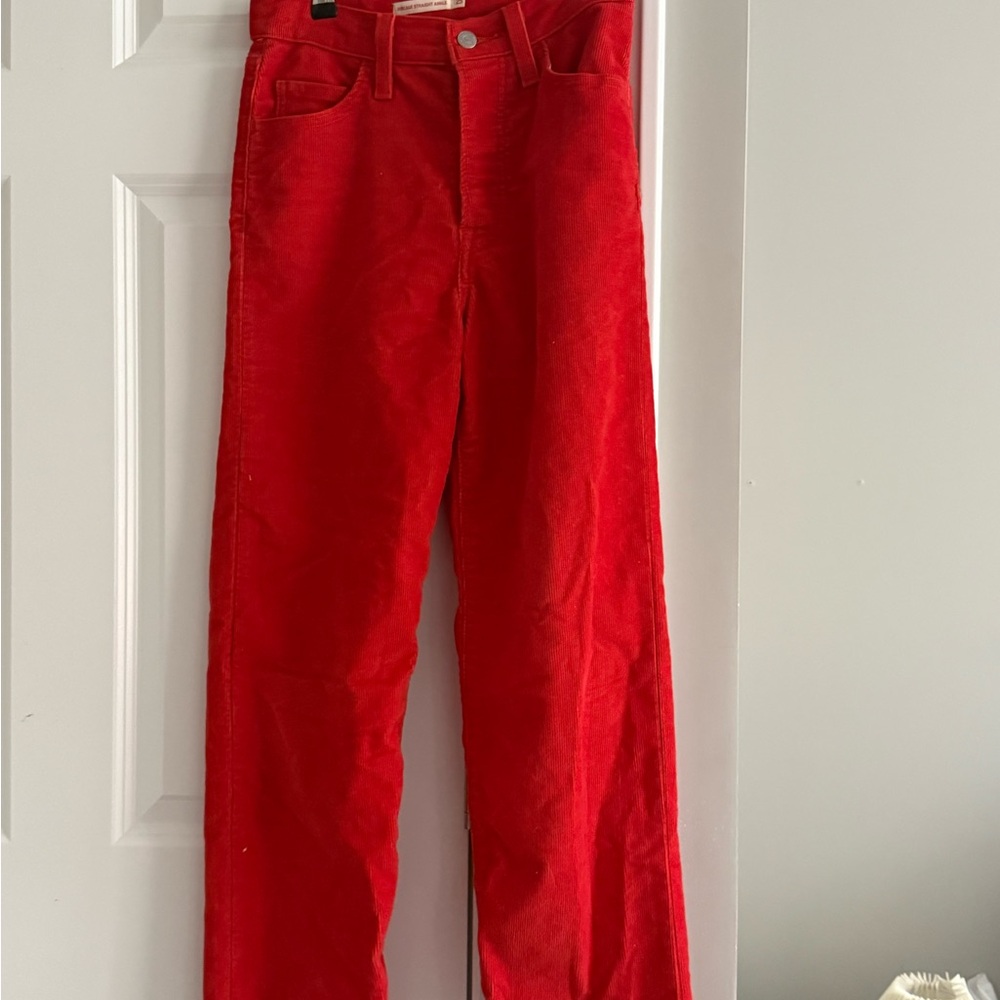Women's Levi’s corduroy pants 25